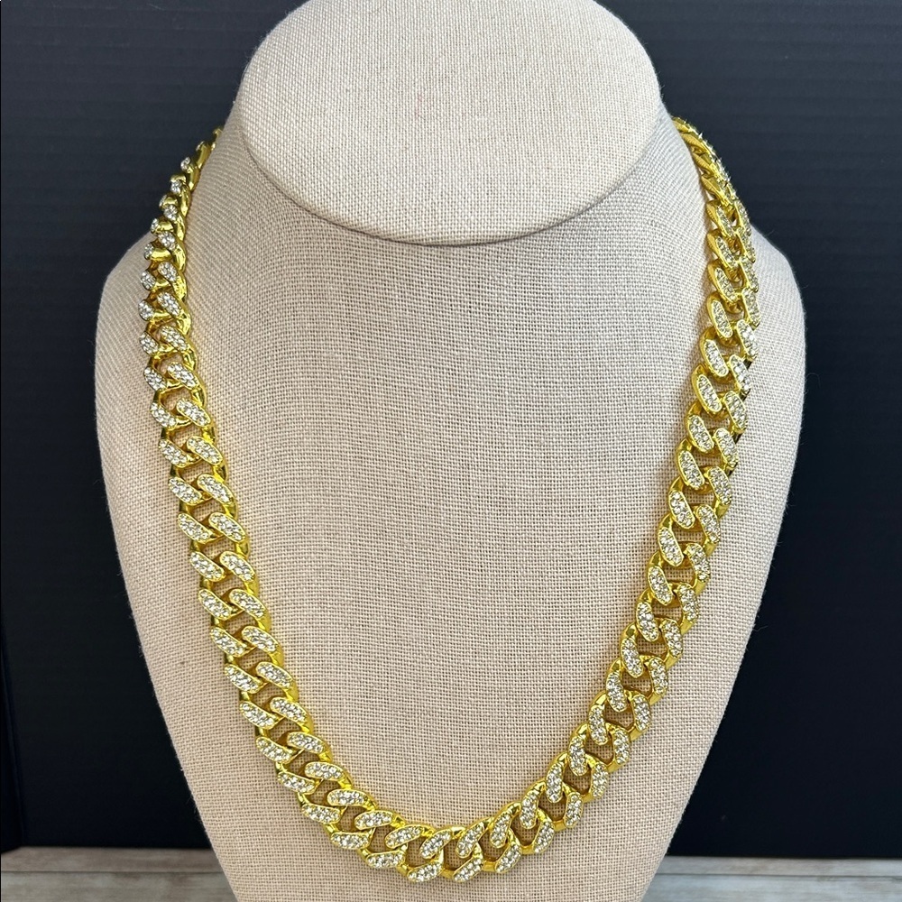 Stunning Gold Cuban Link Chain Necklace Adorned With Crystals
